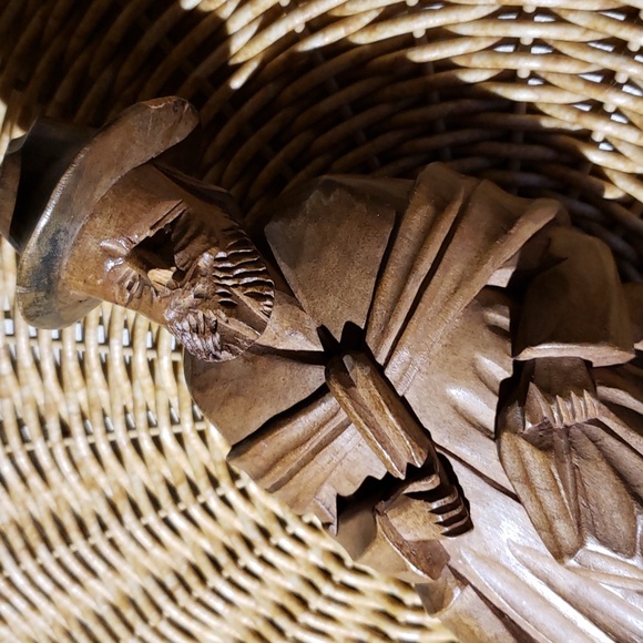 Hand carved wooden sculpture 12in - Picture 3 of 5